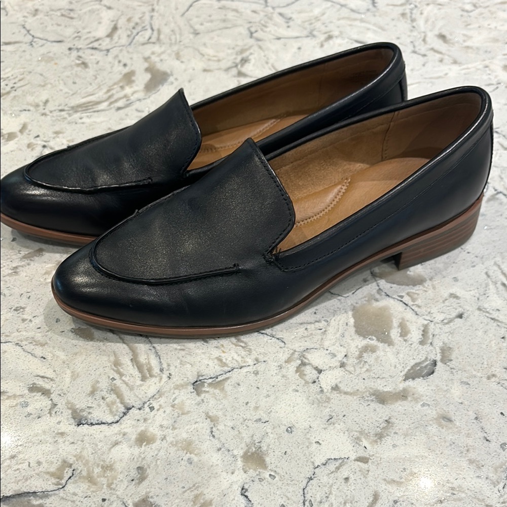 Black Leather Loafers 8.5